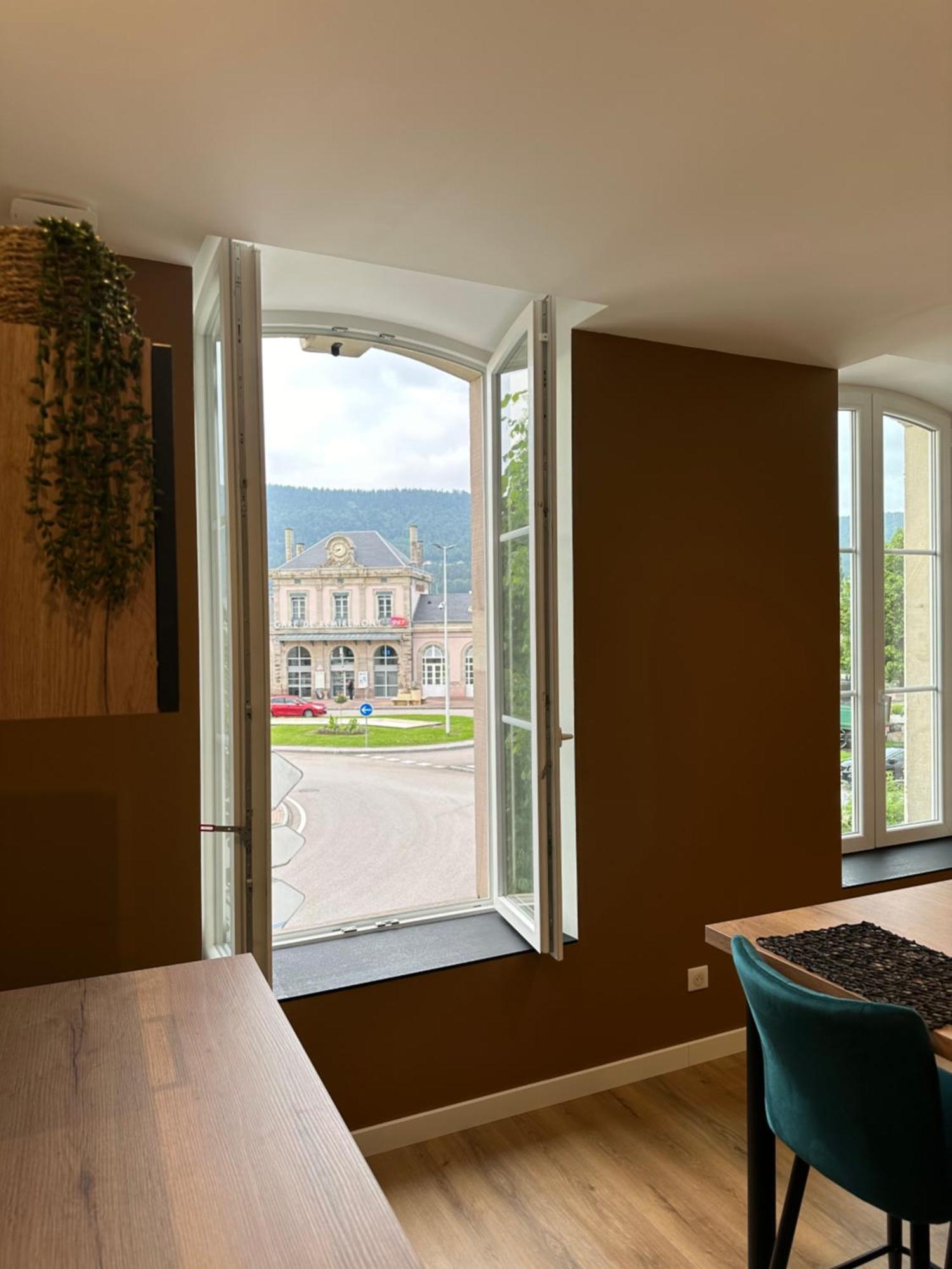 Appartement De La Gare Remiremont Eksteriør billede